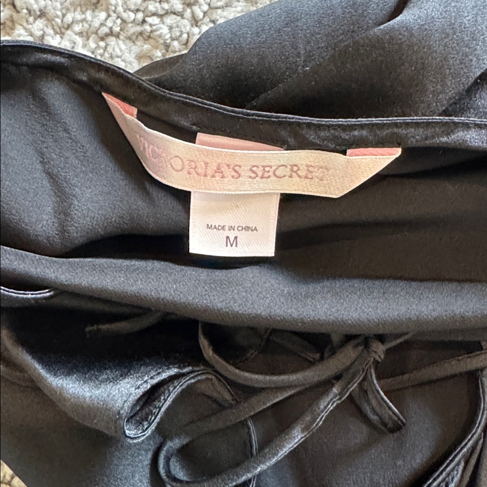 Victoria's Secret 90’s Vintage Long Black 100% Silk Slip Maxi Dress - Picture 4 of 5